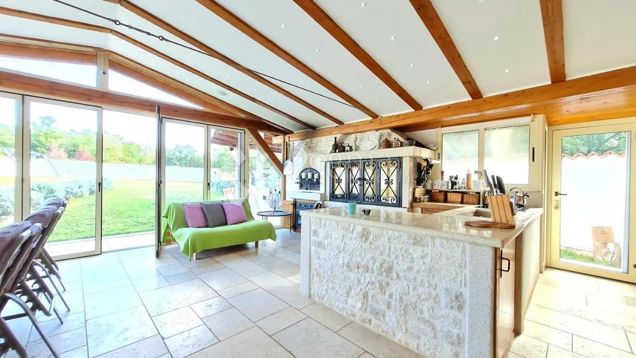 Πανσιόν Istrian House With Private Pool Ξενοδοχείο Lovrečica